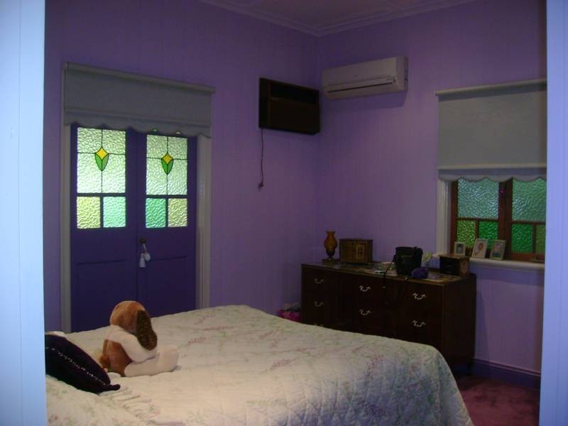 Newtown QLD 4305