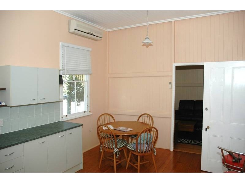 52 Thorn Street, Ipswich QLD 4305