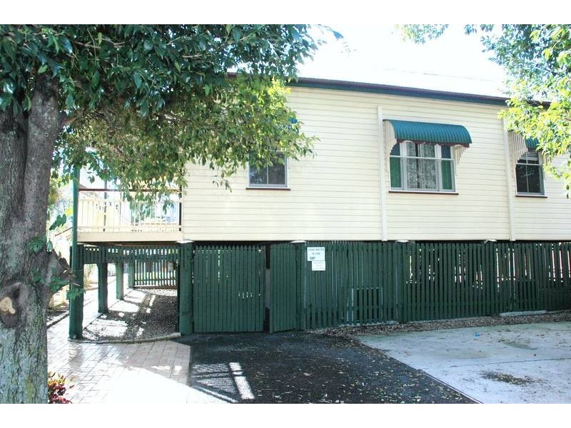 52 Thorn Street, Ipswich QLD 4305