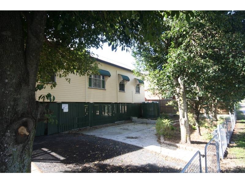 52 Thorn Street, Ipswich QLD 4305