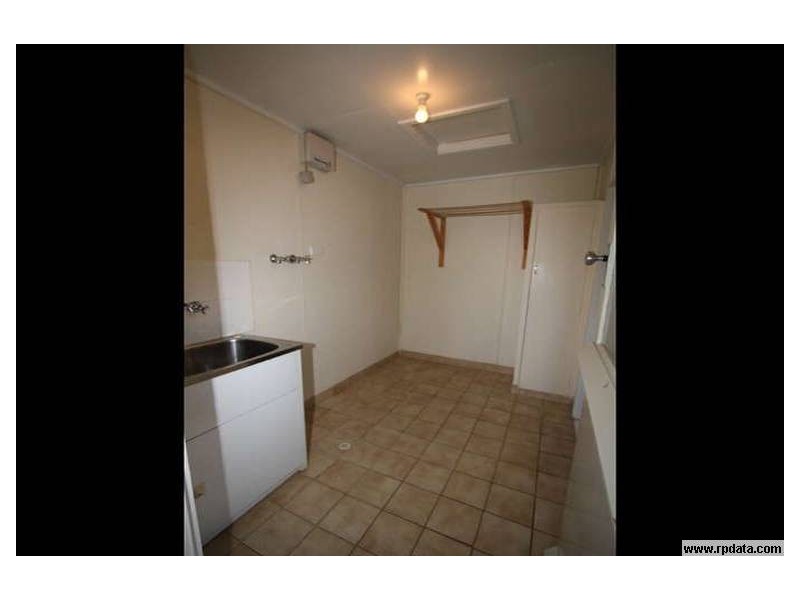 24 Jardine Street, Leichhardt QLD 4305