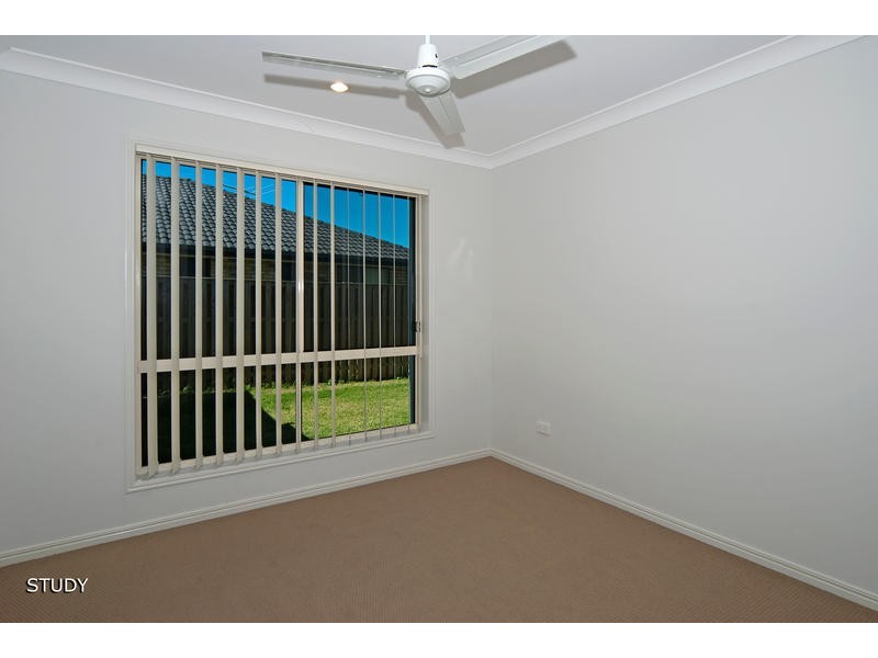 30 Brittany Crescent, Raceview QLD 4305