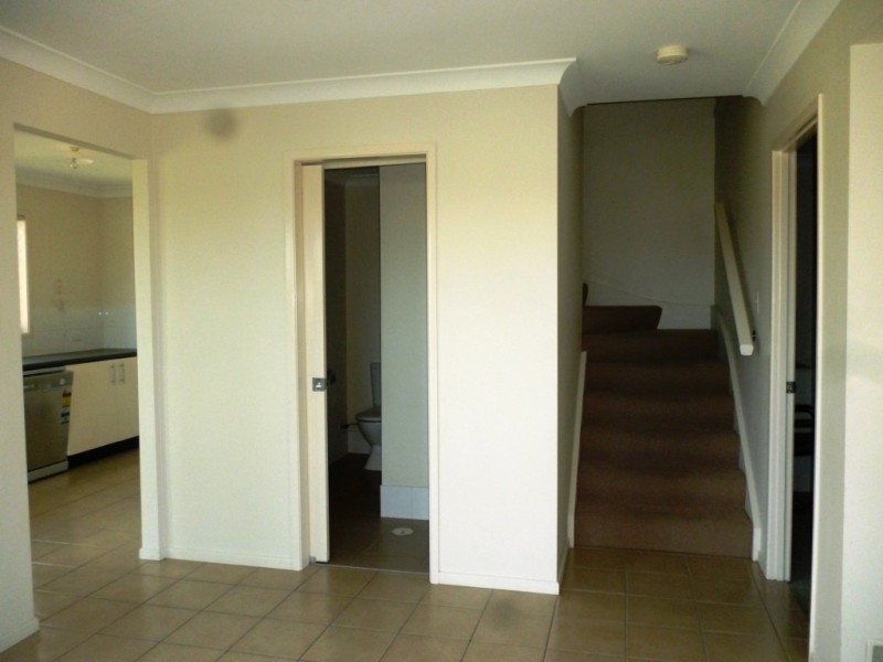 2/37 Jacaranda Street, East Ipswich QLD 4305