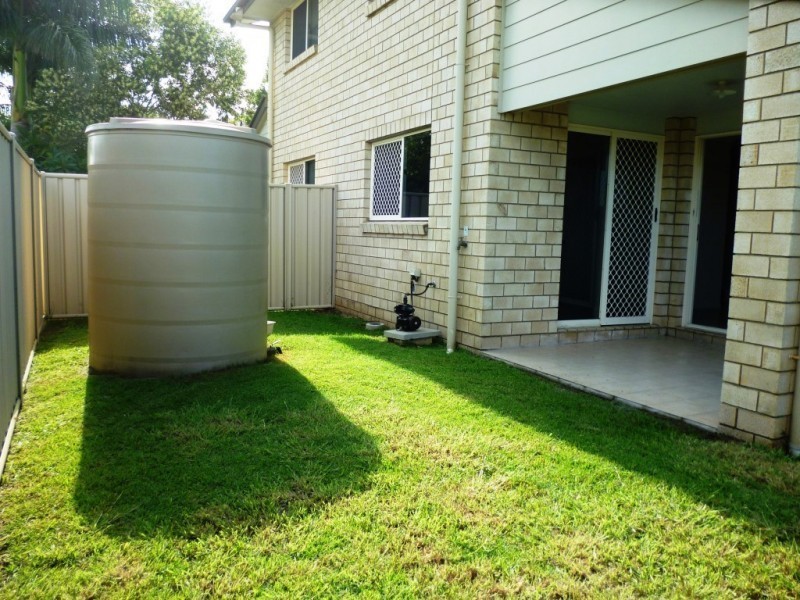 2/37 Jacaranda Street, East Ipswich QLD 4305