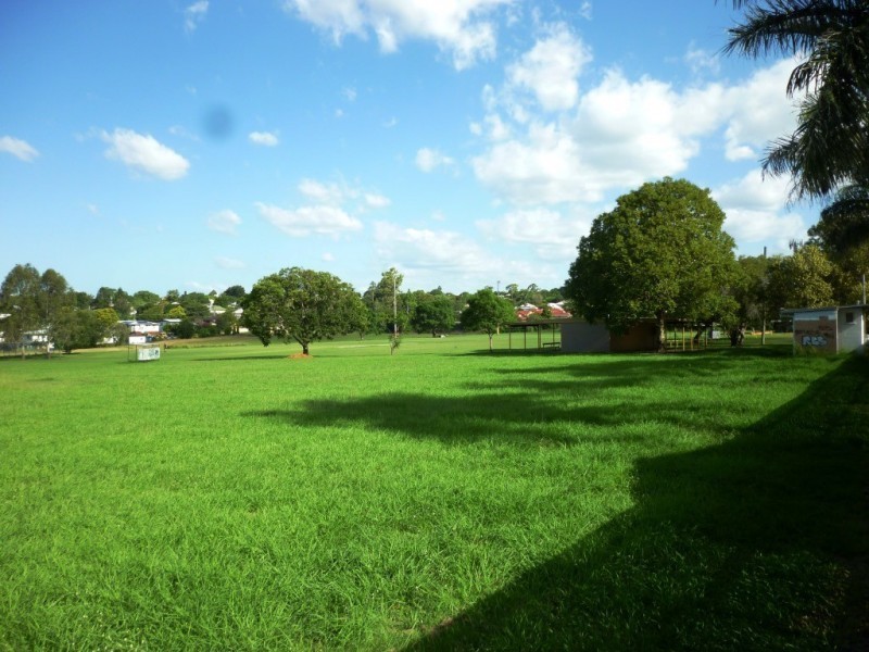 2/37 Jacaranda Street, East Ipswich QLD 4305