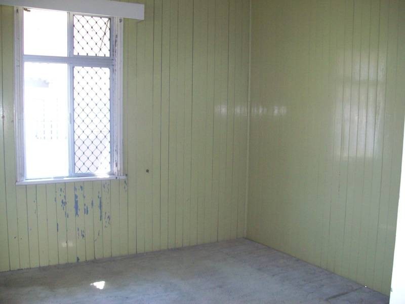 24 Warwick Road, Ipswich QLD 4305