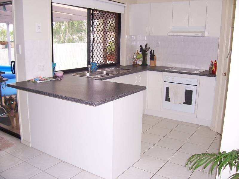 12 Dindina Street, Flinders View QLD 4305