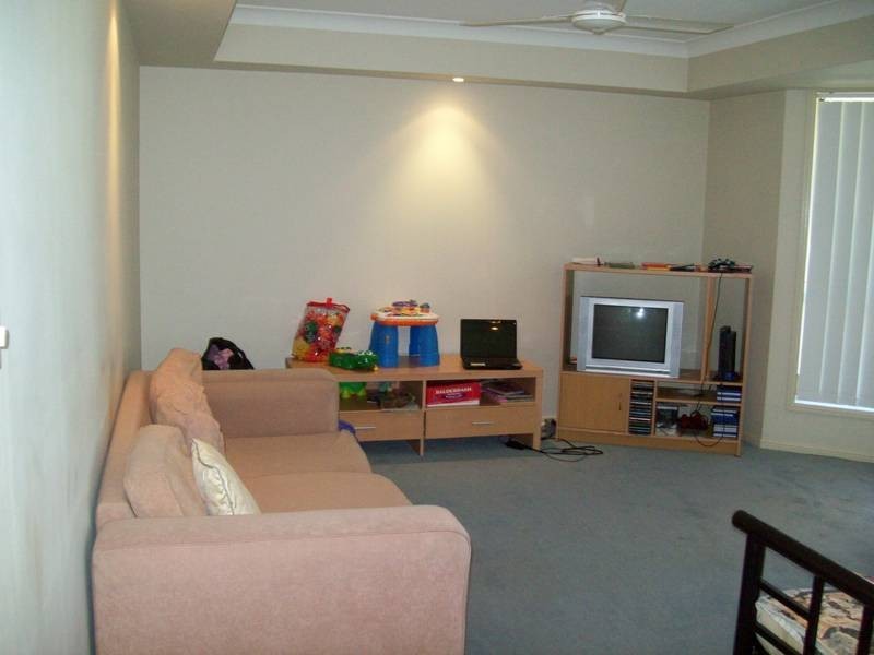 12 Dindina Street, Flinders View QLD 4305