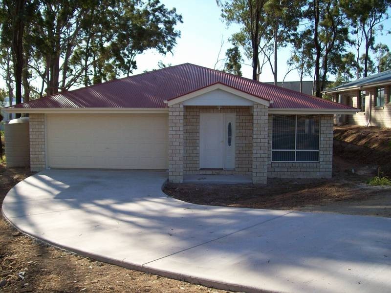 Yamanto QLD 4305