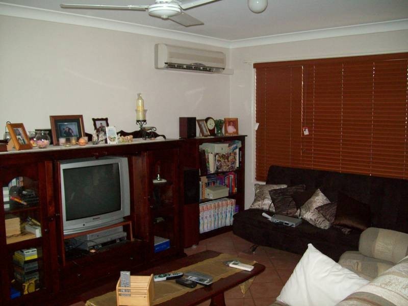 101 Equestrian Drive, Yamanto QLD 4305