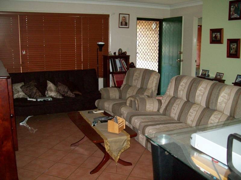 101 Equestrian Drive, Yamanto QLD 4305