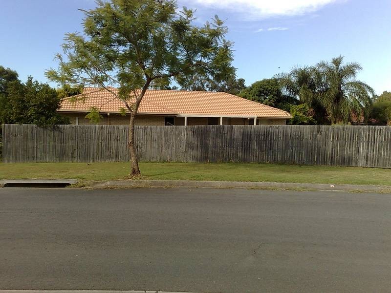 1 Dindina Street, Flinders View QLD 4305