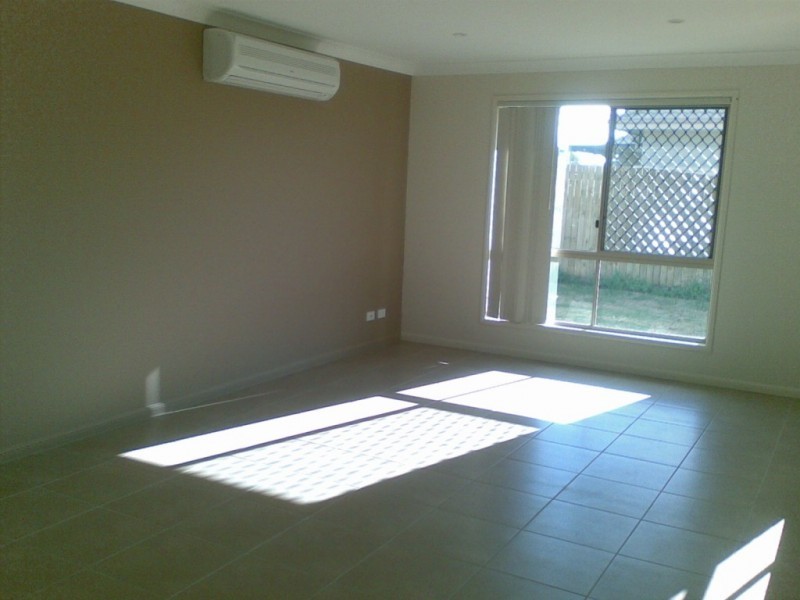 2 Sugars Place, Bundamba QLD 4304