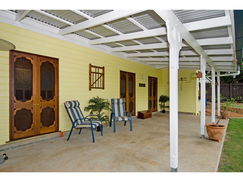 1 Brilliant Street, Newtown QLD 4305