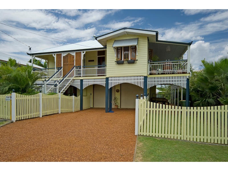 1 Brilliant Street, Newtown QLD 4305
