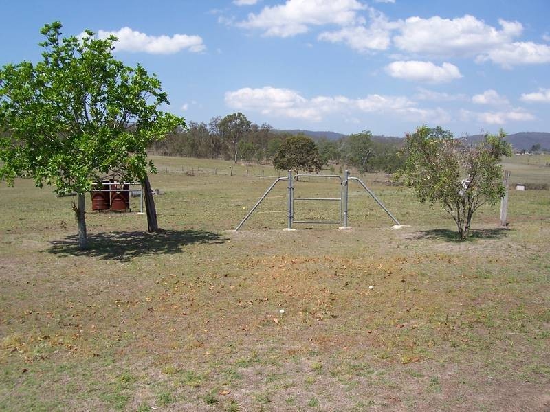 1132 Ripley Road, South Ripley QLD 4306
