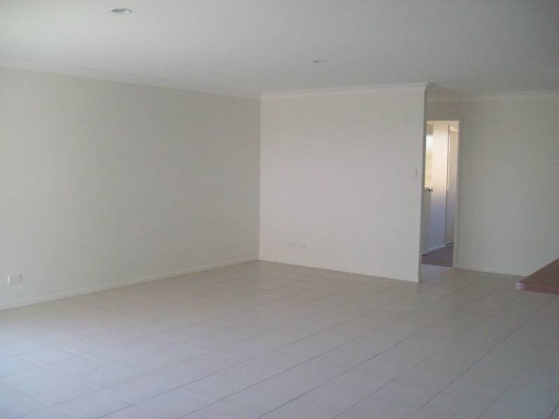 1 Lilley Terrace, Karalee QLD 4306