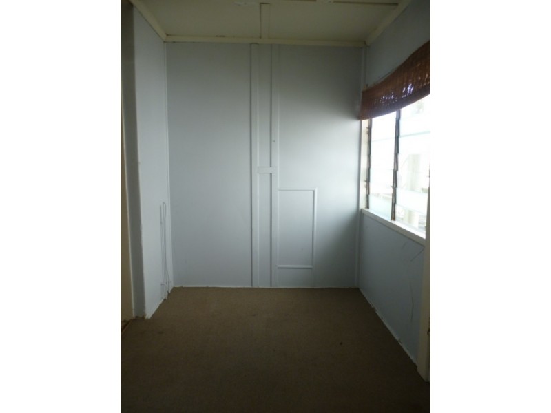 2/92 Limestone Street, Ipswich QLD 4305