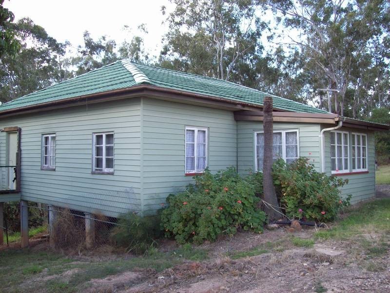 30 Riverside Drive, Muirlea QLD 4306