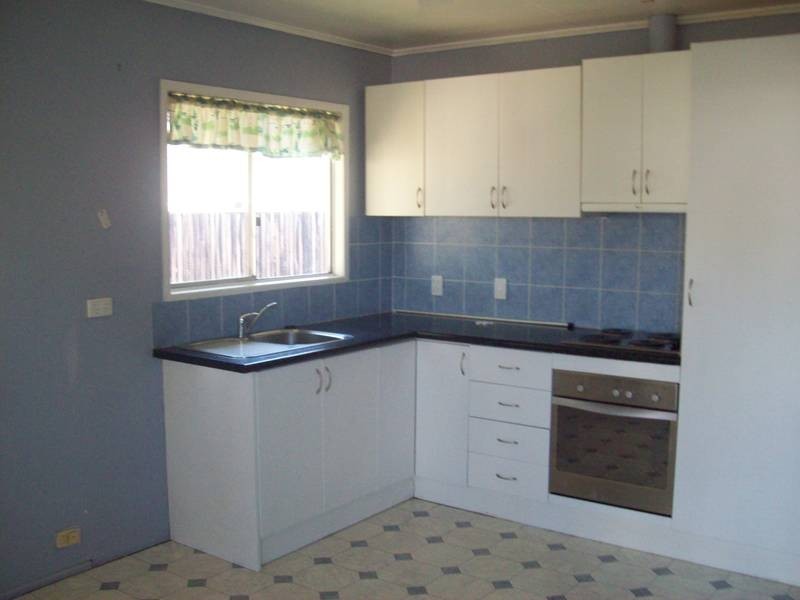 40 Logan Street, North Booval QLD 4304