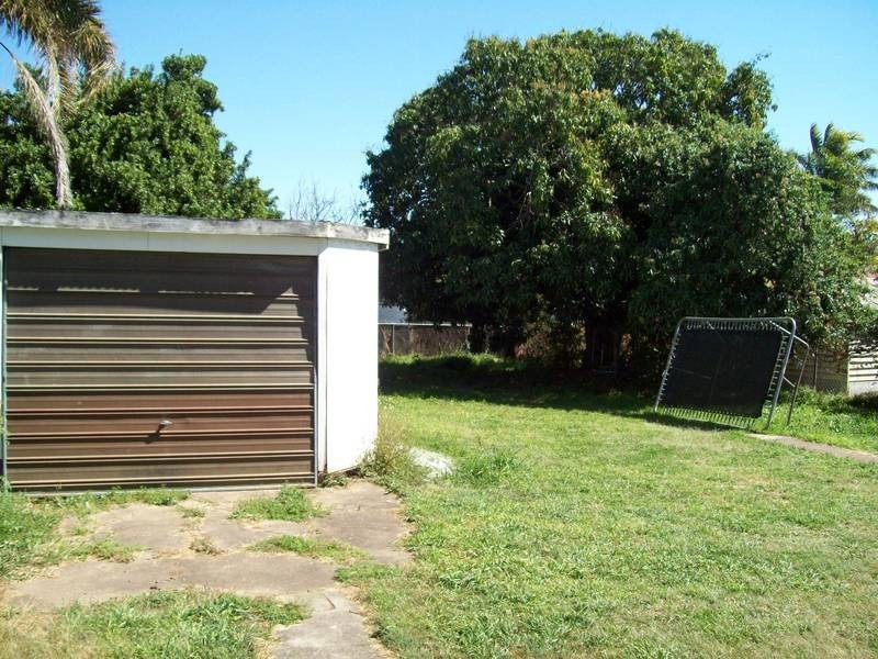 1 Cothill Road, Booval QLD 4304