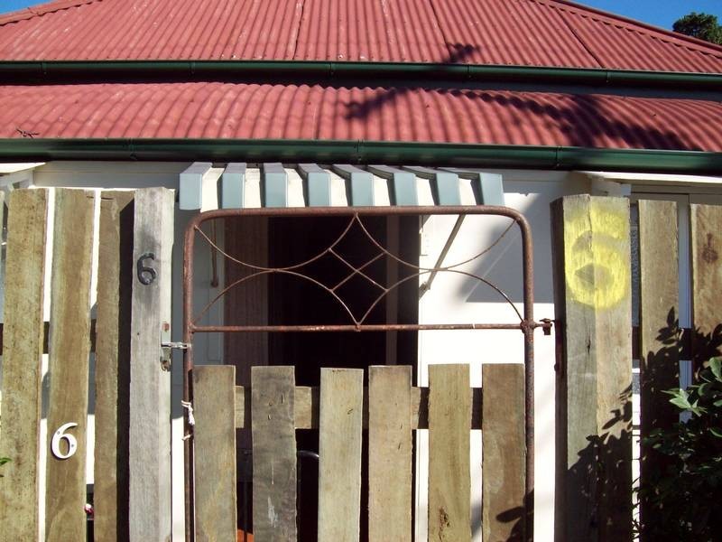 6 Mount Crosby Road, Tivoli QLD 4305