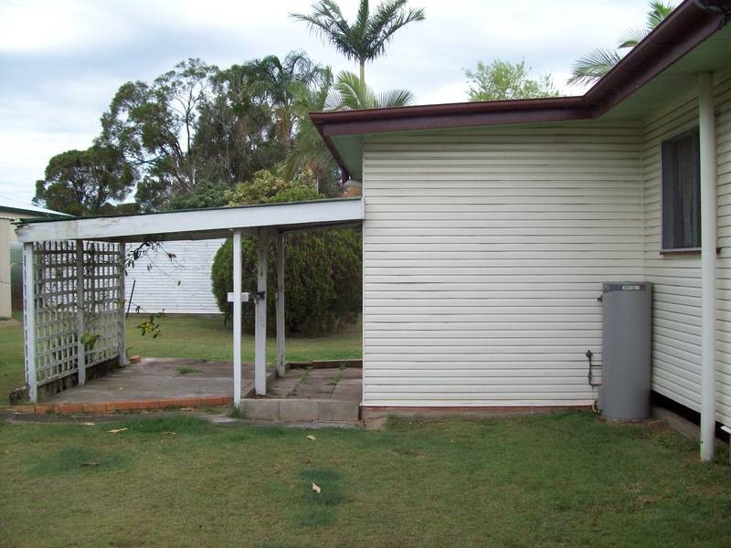 7 Tarcoola Street, East Ipswich QLD 4305