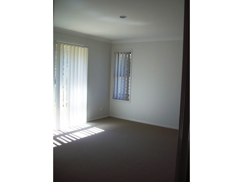 1 Lilley Terrace, Chuwar QLD 4306