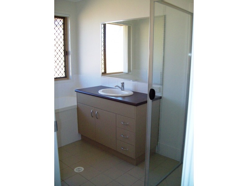 1 Lilley Terrace, Chuwar QLD 4306