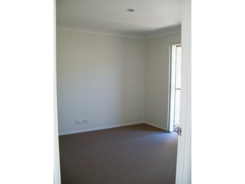 1 Lilley Terrace, Chuwar QLD 4306