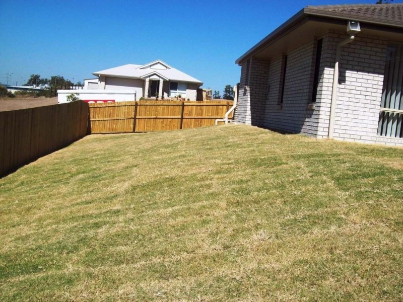 1 Lilley Terrace, Chuwar QLD 4306