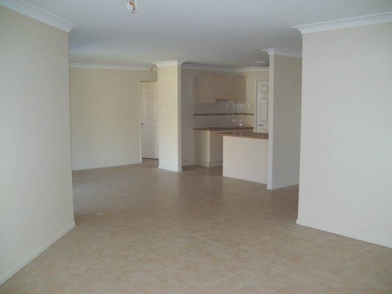14 Rule Drive, Bundamba QLD 4304