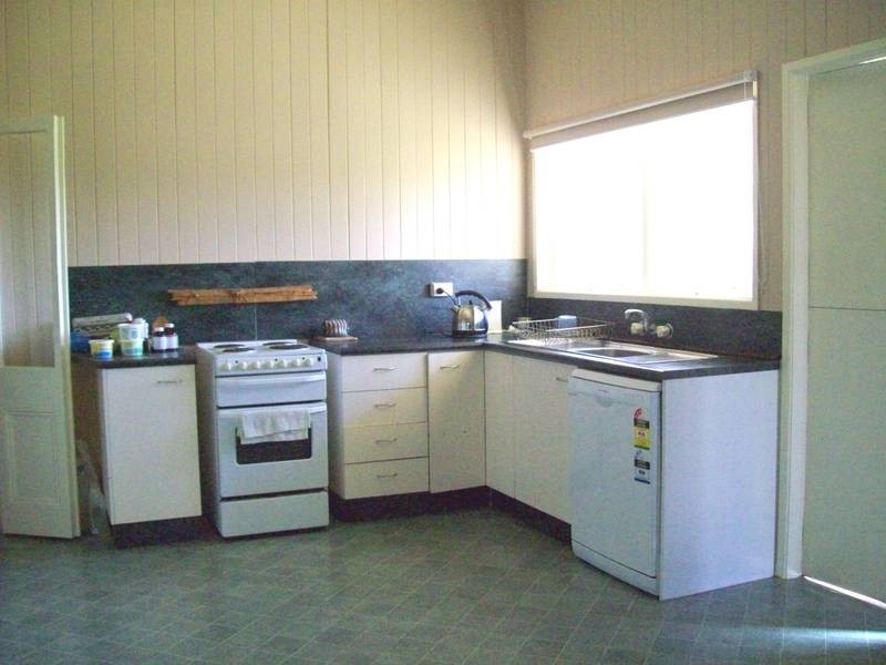 43 Main Street, Lowood QLD 4311