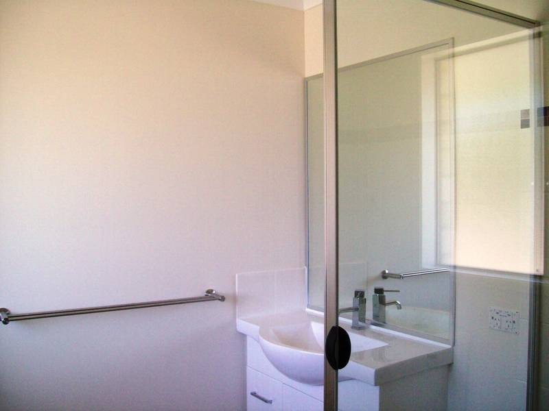 1 & 2/8 Merrell Street, East Ipswich QLD 4305