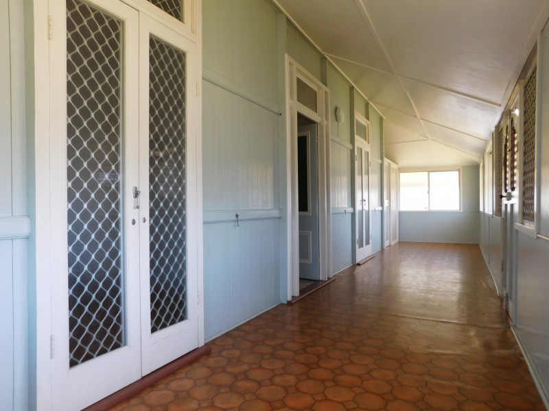 5 Joyce Street, East Ipswich QLD 4305