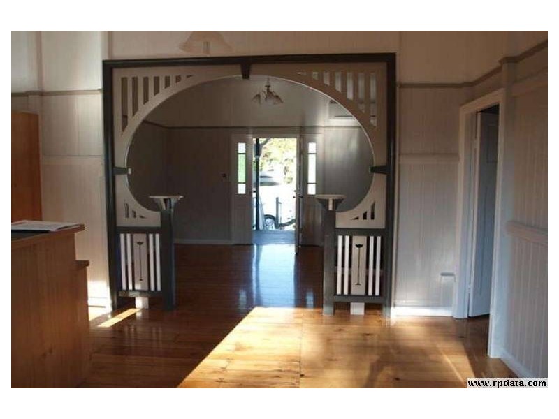 19 Watson Street, East Ipswich QLD 4305