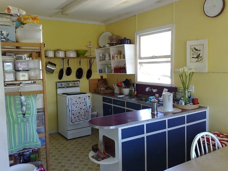 10 Hargreaves Street, Eastern Heights QLD 4305