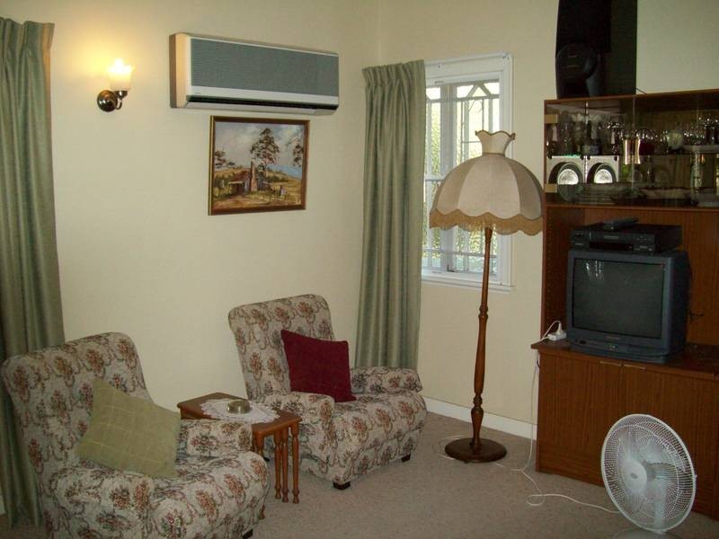 13 Bennett Street, East Ipswich QLD 4305