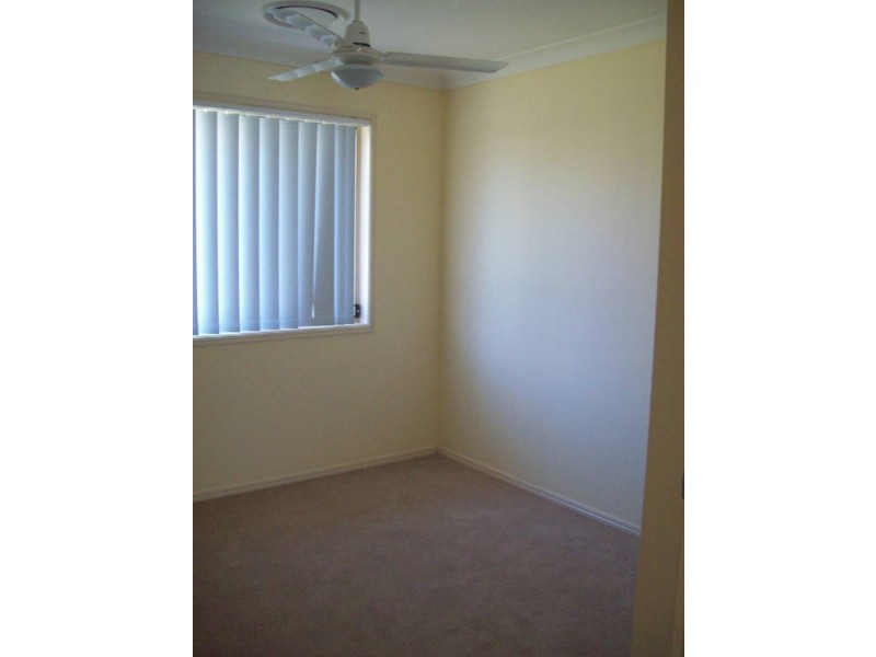 110 Anna Drive, Raceview QLD 4305