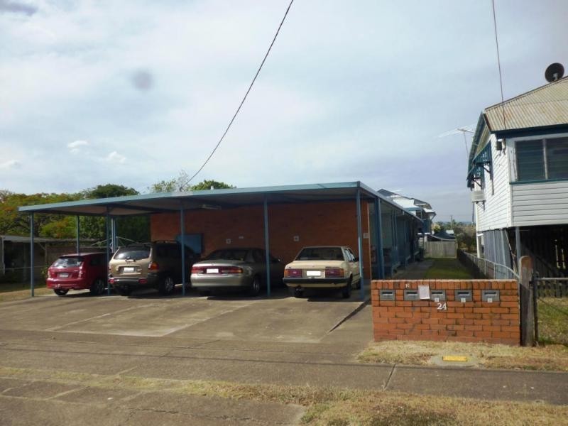 2/24 The Terrace, North Ipswich QLD 4305