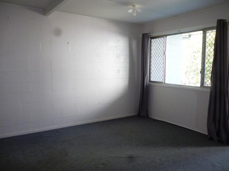 2/24 The Terrace, North Ipswich QLD 4305