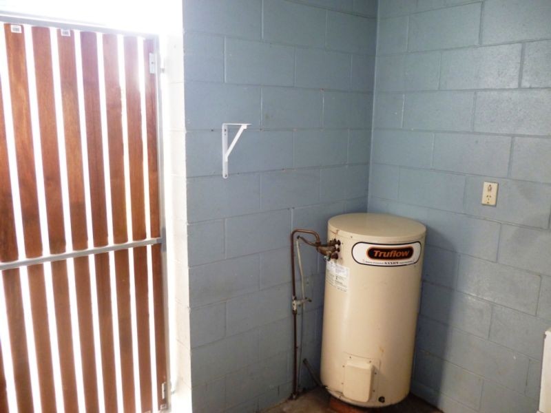 2/24 The Terrace, North Ipswich QLD 4305