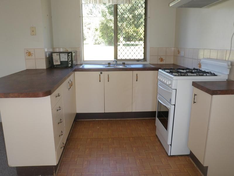 6 Melbury Street, Willowbank QLD 4306