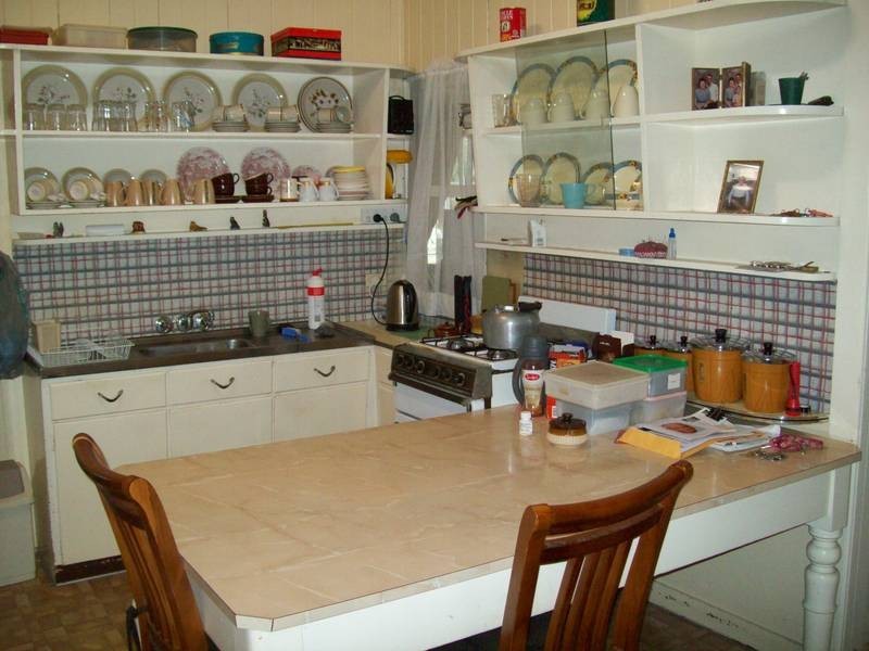 3 Chelmsford Avenue, Ipswich QLD 4305