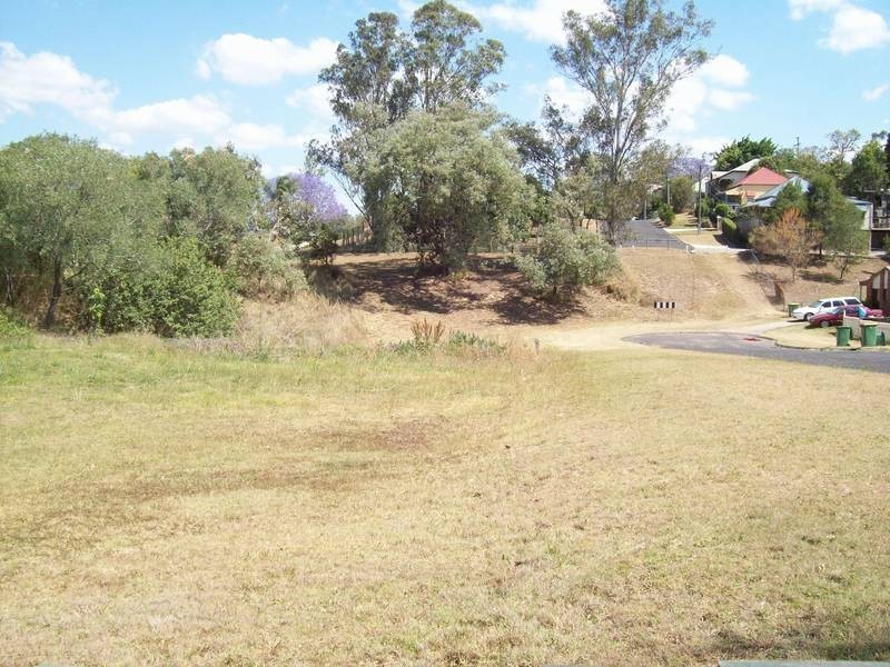 7-15 Frost Street, North Ipswich QLD 4305