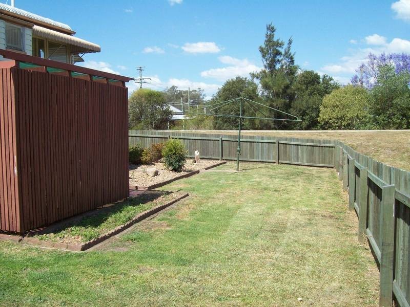 43 Hill Street, North Ipswich QLD 4305