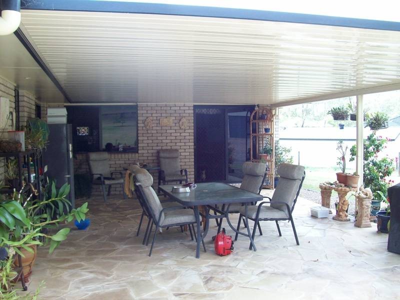 15 Pinto Place, Pine Mountain QLD 4306