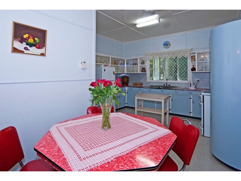 6 Rockton Street, Newtown QLD 4305