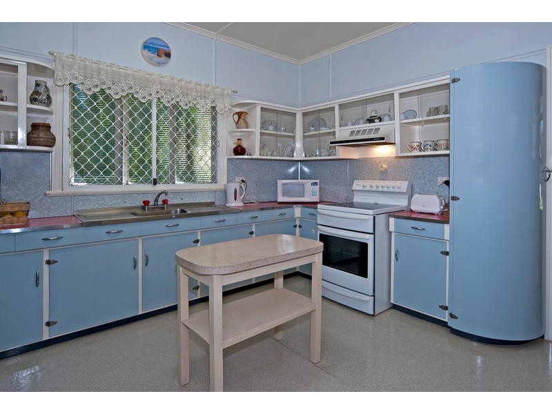 6 Rockton Street, Newtown QLD 4305