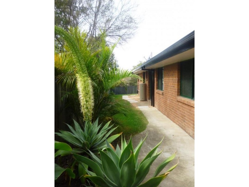 1/13 Iroquios Court, Brassall QLD 4305